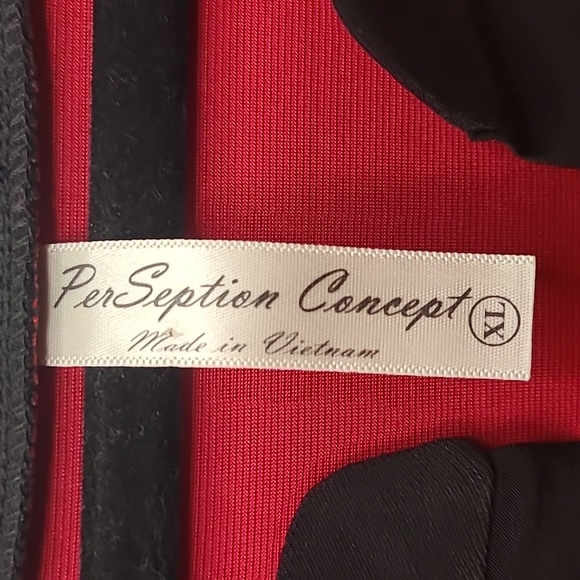 PerSeption Concept Sleeveless V Neck Dressy Shirt - Red with Black Trim - Picture 2 of 8